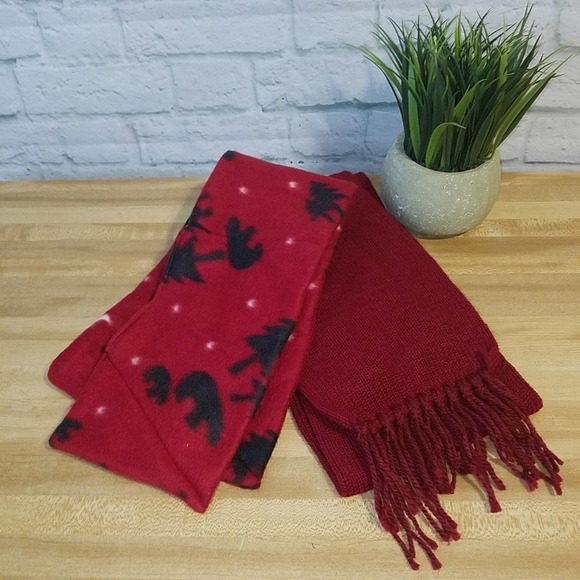 Bears Winter Scarves - Set of 2 - Picture 1 of 2